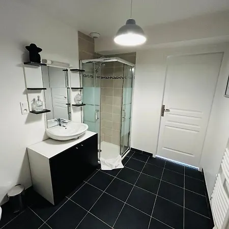 Doyen 2 - Reposant - Proche Centre Apartment Reims